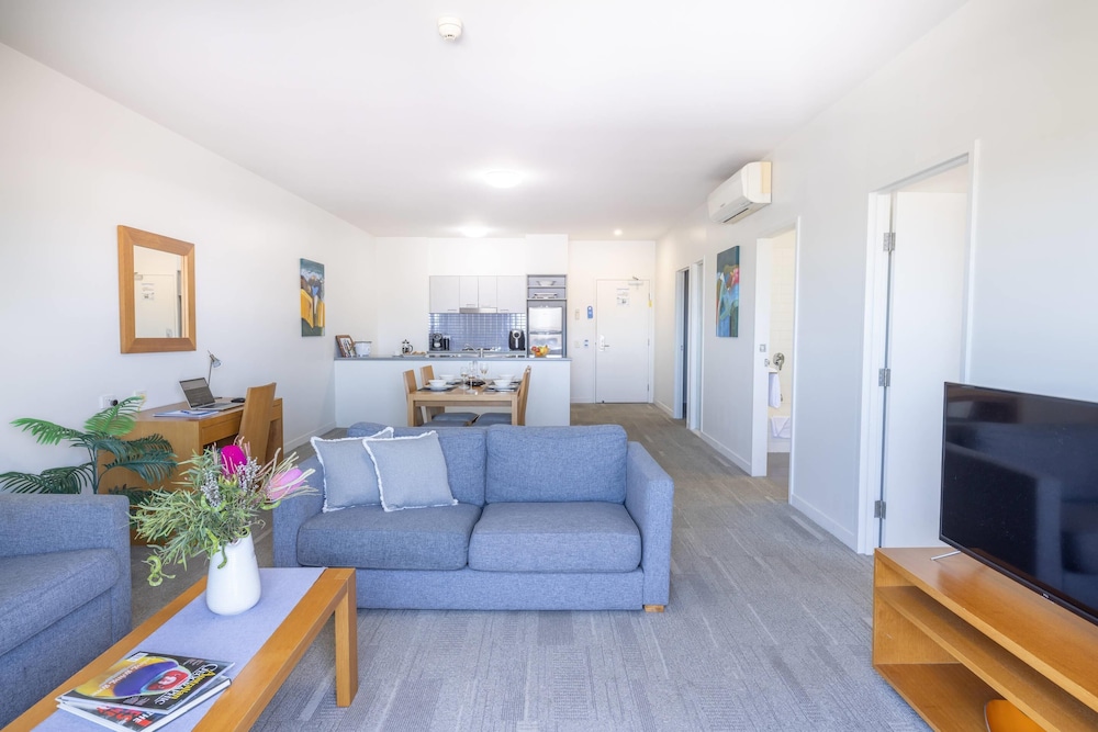MainStay Suites Mackay 45/65
