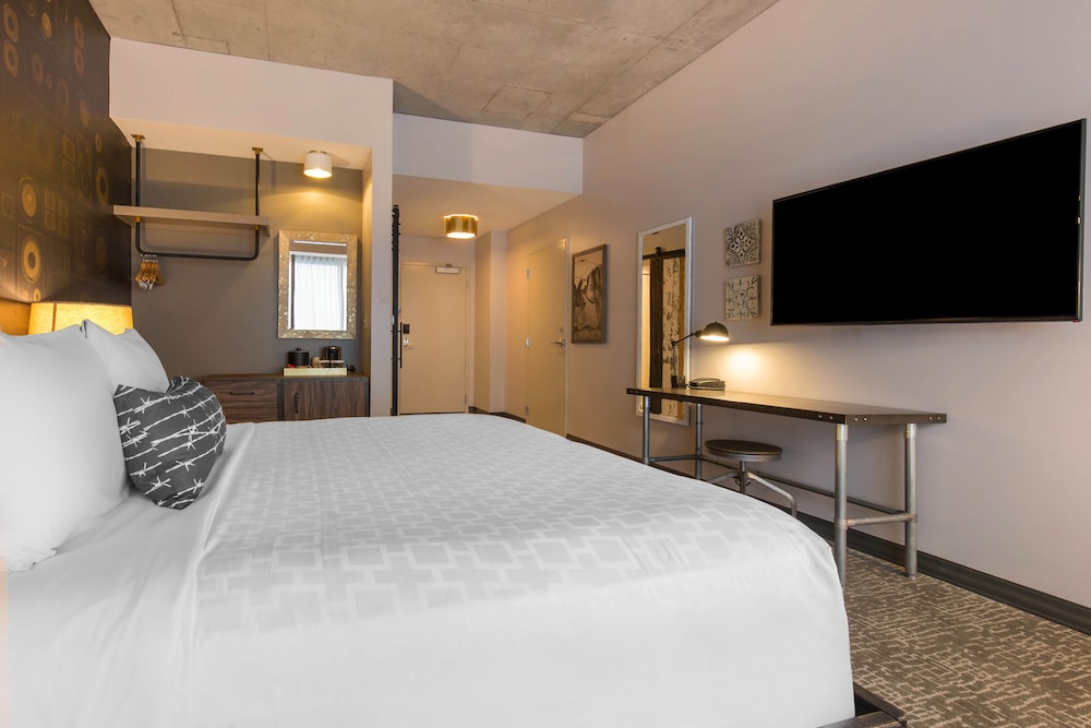 Cambria Hotel Nashville Downtown 20/56
