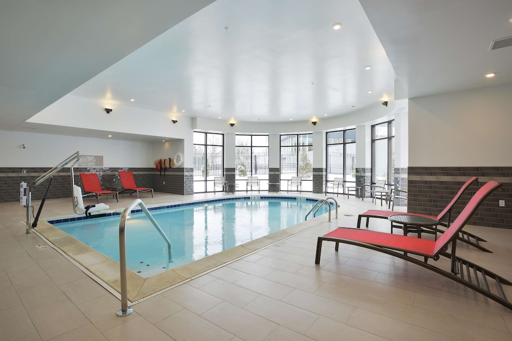 Hampton Inn Suites Cincinnati Kenwood Oh 43/43