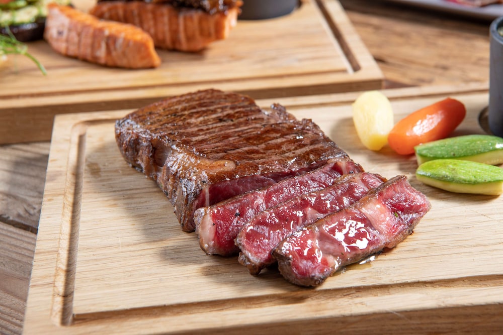 فندق راديسون بلو جدة كورنيش(RADISSON BLU HOTEL, JEDDAH CORNICHE) 24/68