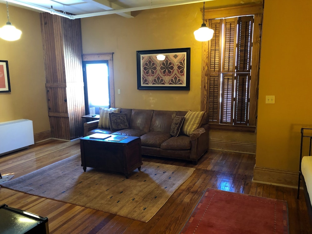 Hotel Frederick 28/50