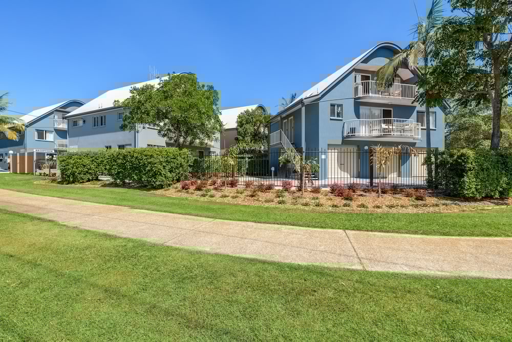 RAINBOW GETAWAY HOLIDAY APARTMENTS 63/69