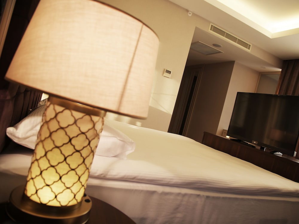 Morrian Hotel 28/50