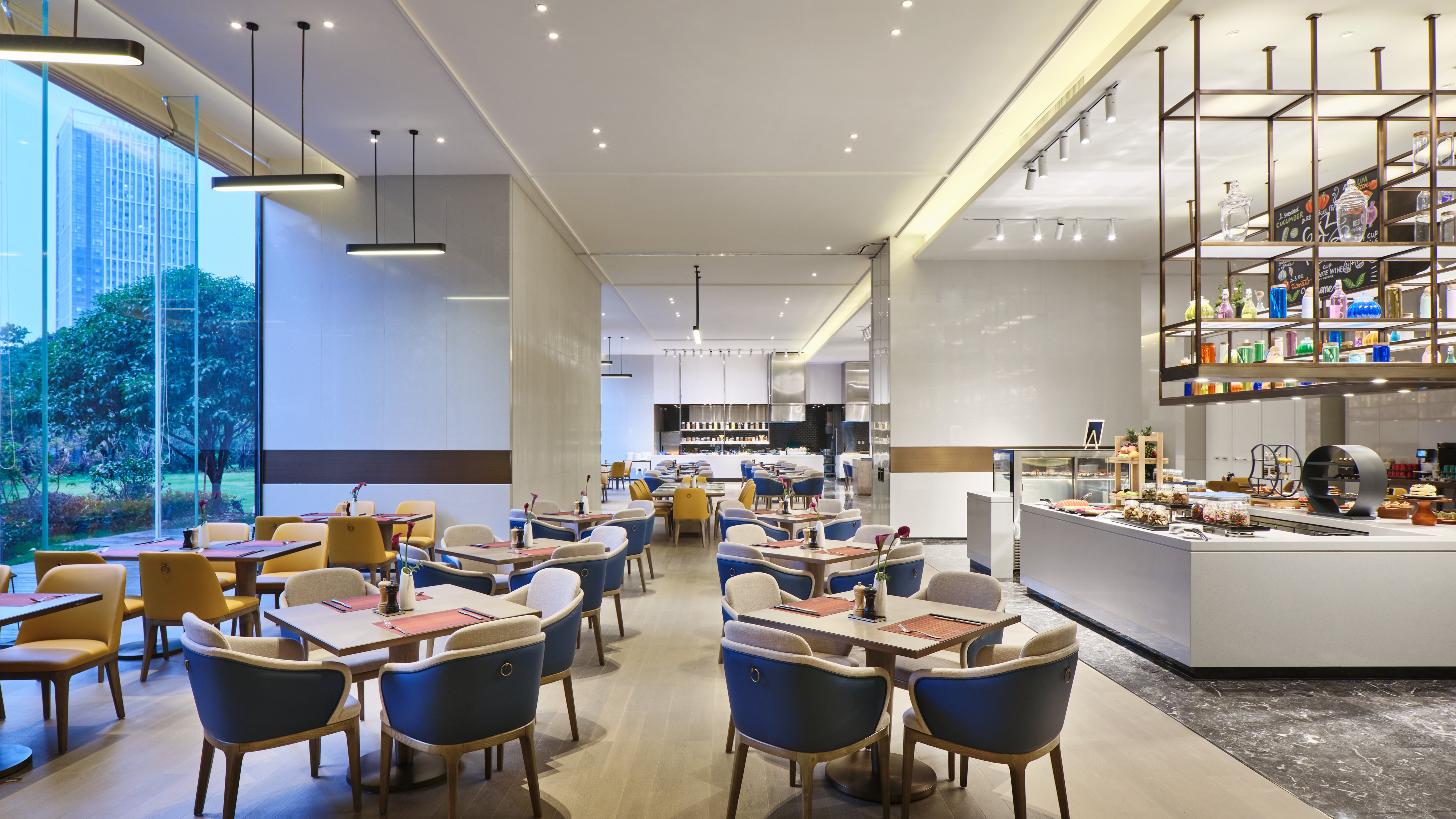 Crowne Plaza Wuhan Development Zone 63/82