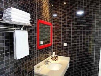 Renjoy Hotel 28/28
