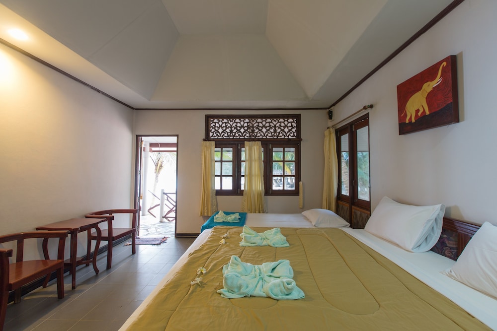 Koh Talu Island Resort 44/68