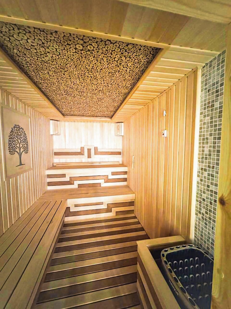 Ramada Plaza by Wyndham Tashkent Airport 46/70