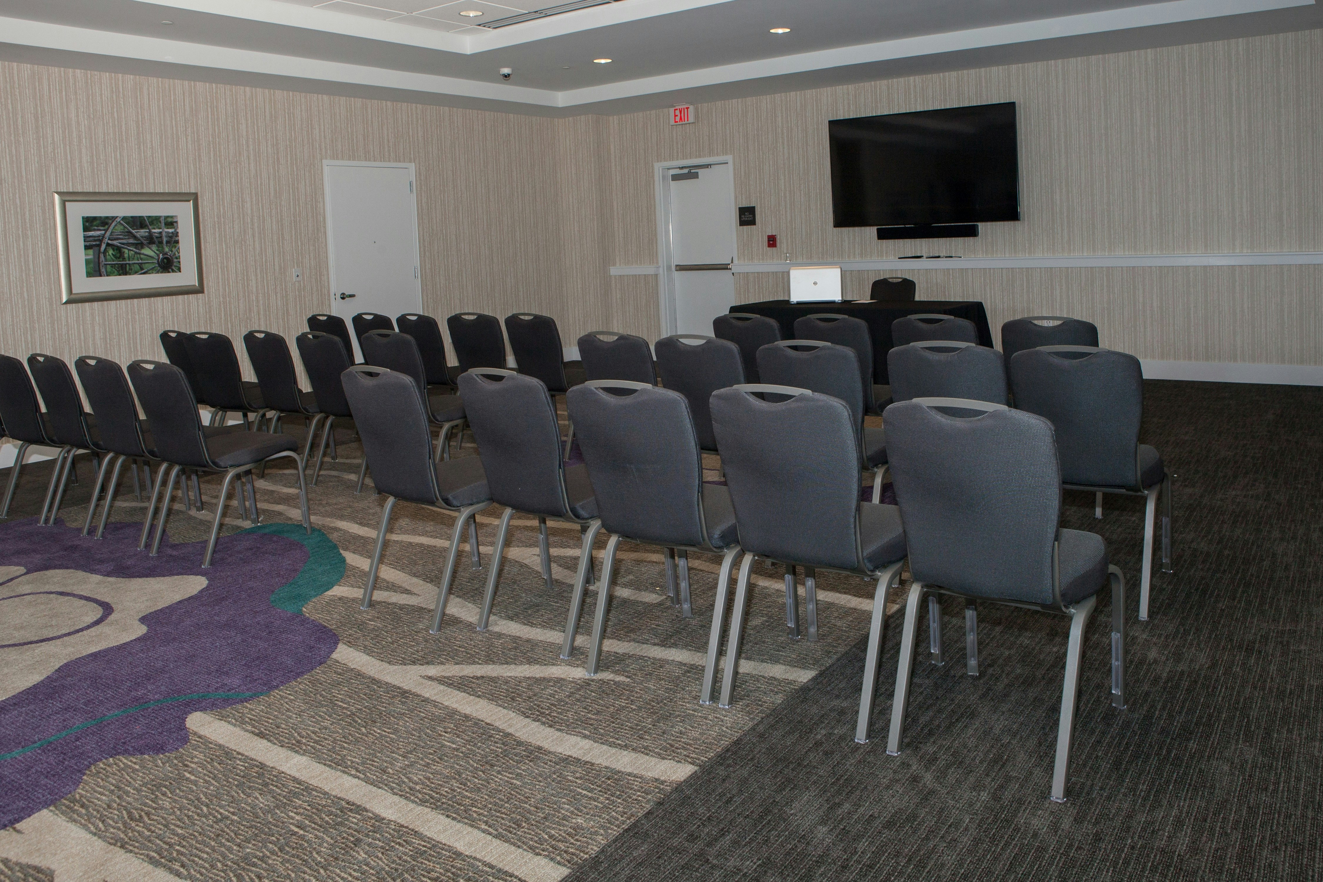 Hilton Garden Inn Springfield 50/76