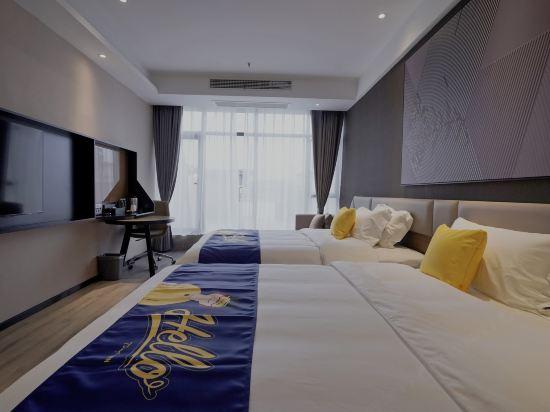 7 Days Inn Chongqing Liangping South Station high-speed railway station Branch 21/36