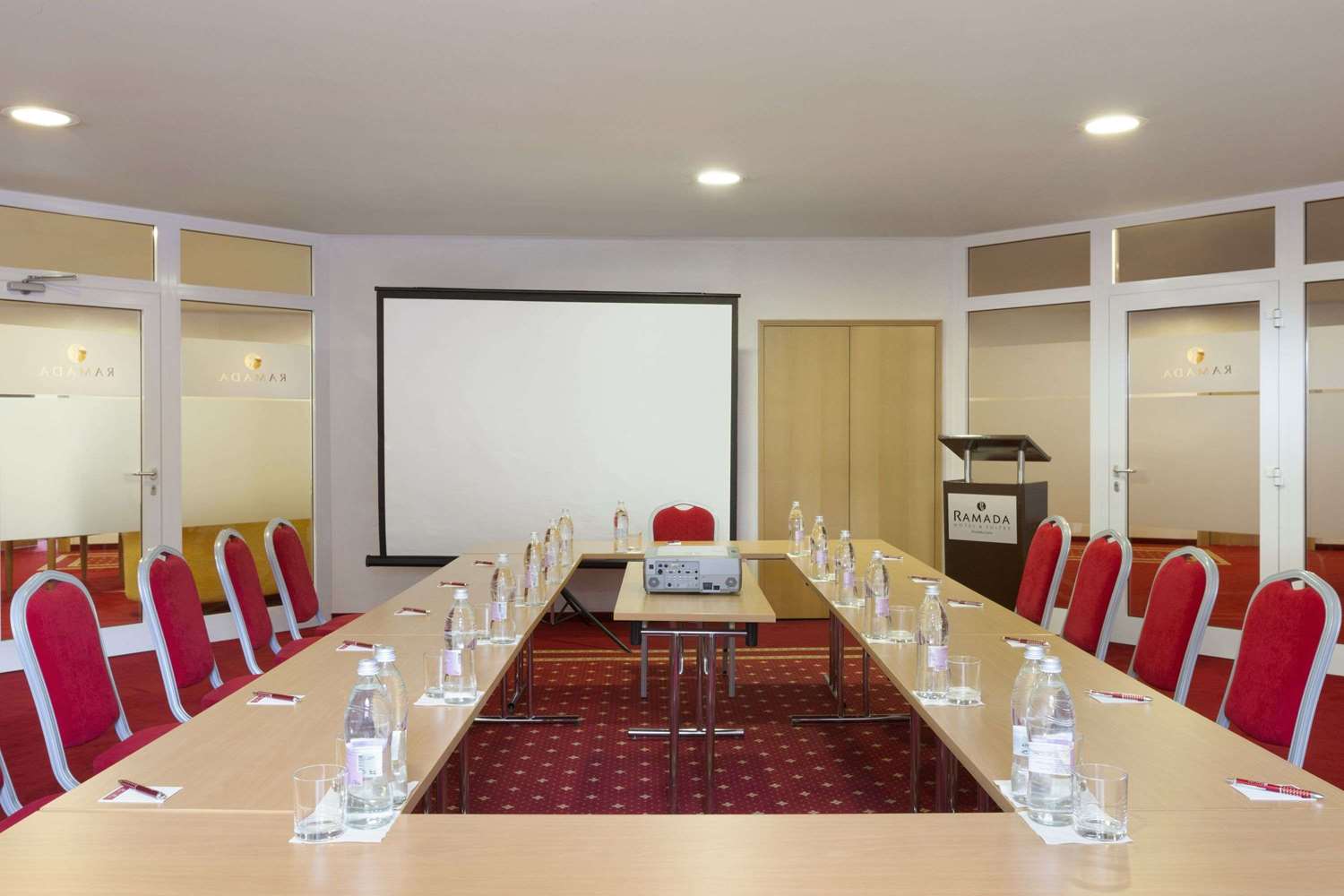 Ramada Hotel & Suites by Wyndham Kranjska Gora 32/34
