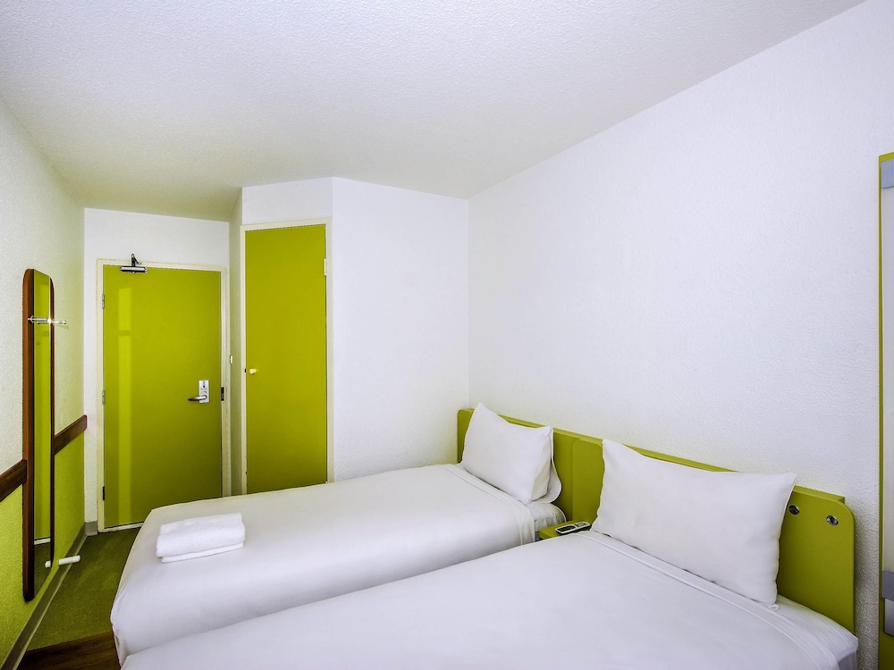 Ibis Budget St Peters 17/54