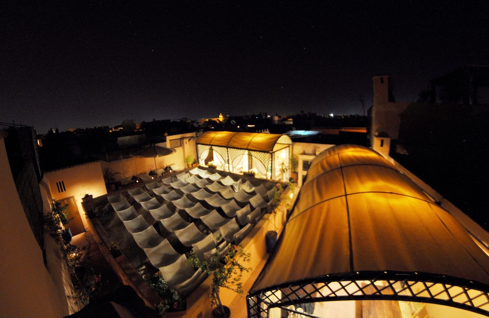 Riad Hidden 1/23