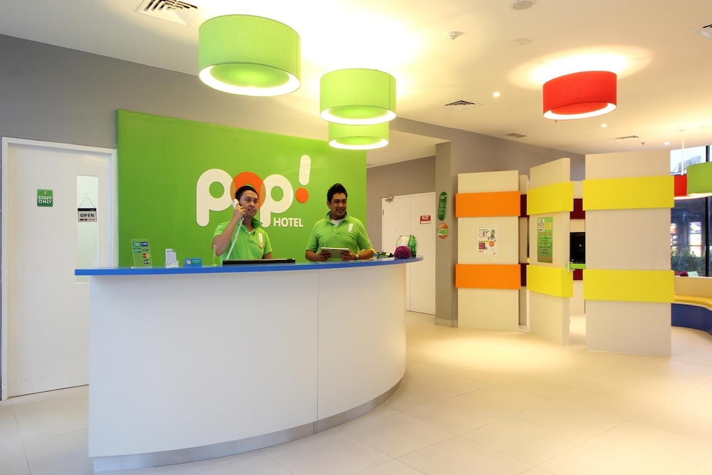 Pop Hotel Bsd City Tangerang 7/39