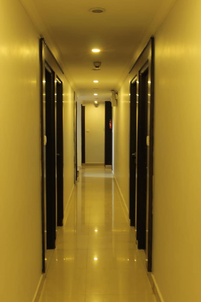 Mount Residency 28/38