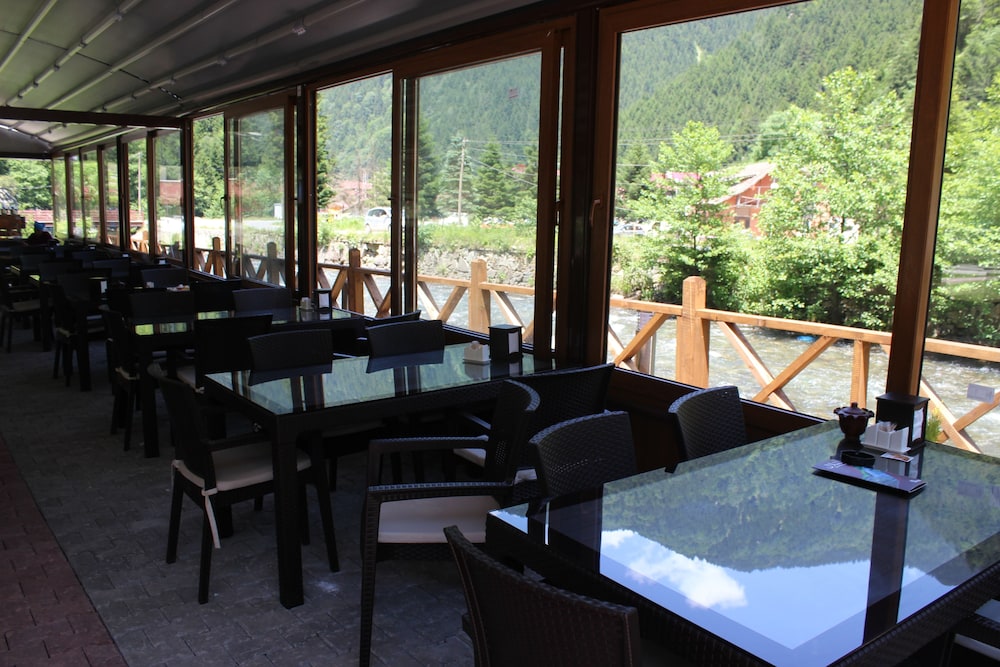 Selale Otel Ve Bungalow 24/50
