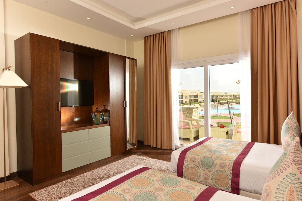 Tolip Hotel North Coast 14/77