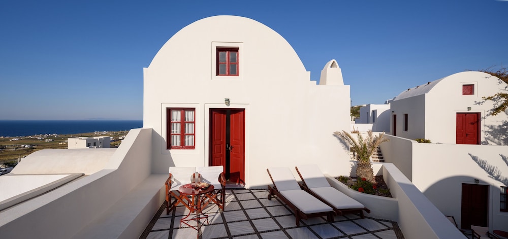 Nikos Villas 1/50