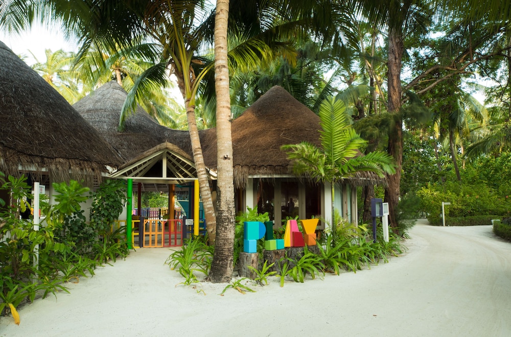 LUX South Ari Atoll 100/109