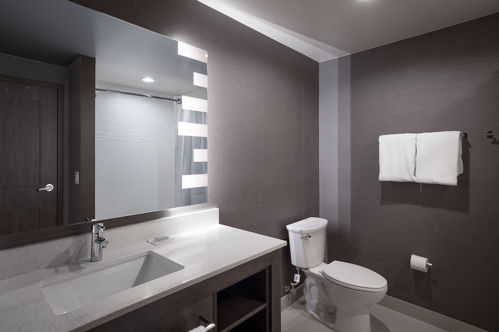 Residence Inn by Marriott Denver Aurora 35/35