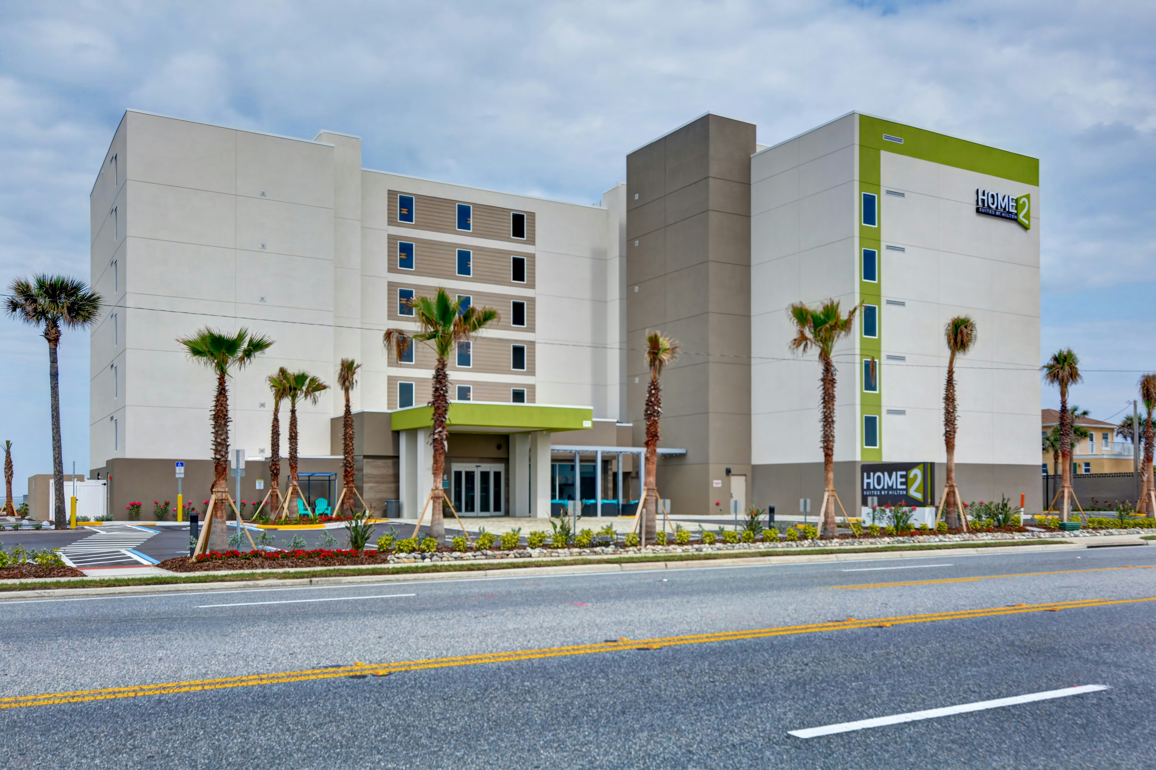 Home2 Suites by Hilton Ormond Beach Oceanfront 28/36