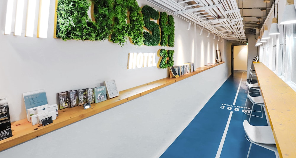 Unique Hotel - Dash 23 Hotel 45/50