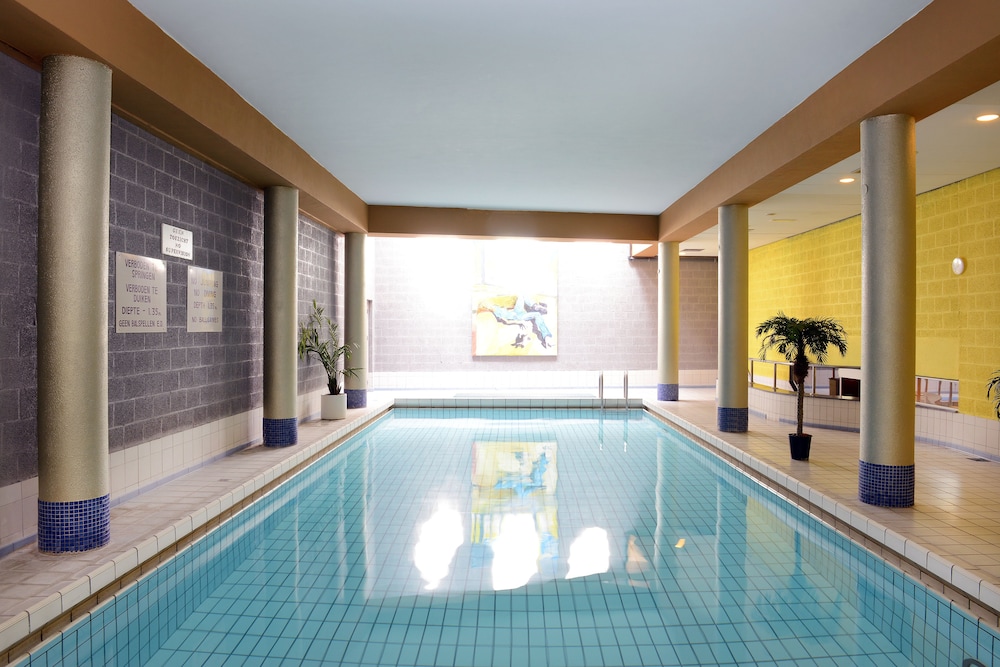 AMRATH GRAND HOTEL DE L EMPEREUR 37/64
