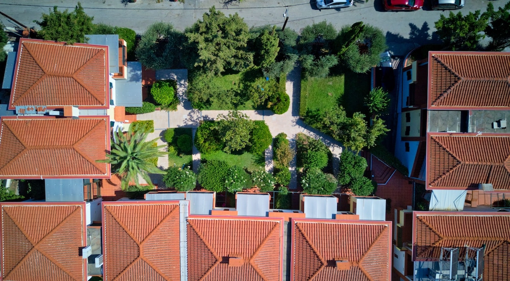 Elia Apartments 6/50