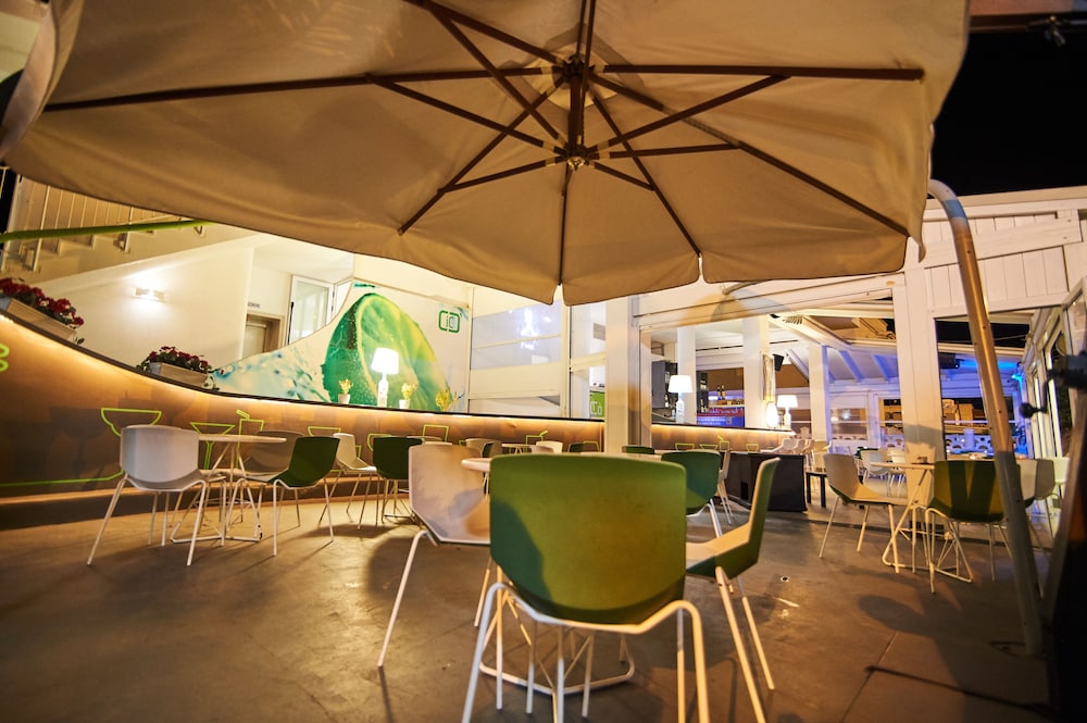 Cico Boutique Hotel 47/64