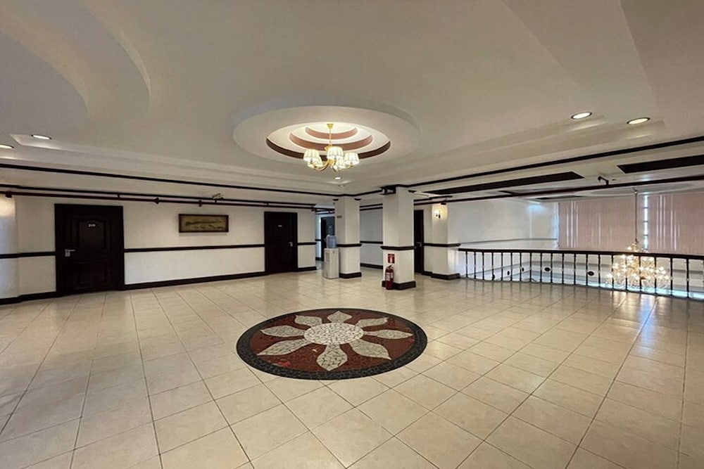 Angeles Palace Hotel 18/72