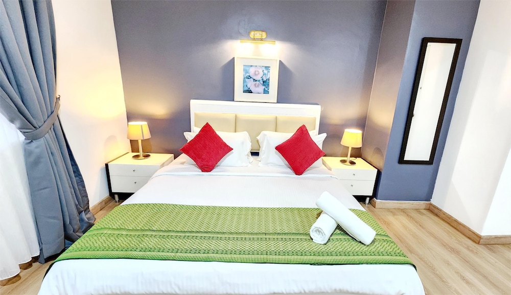Holiday Place Kuala Lumpur 9/42