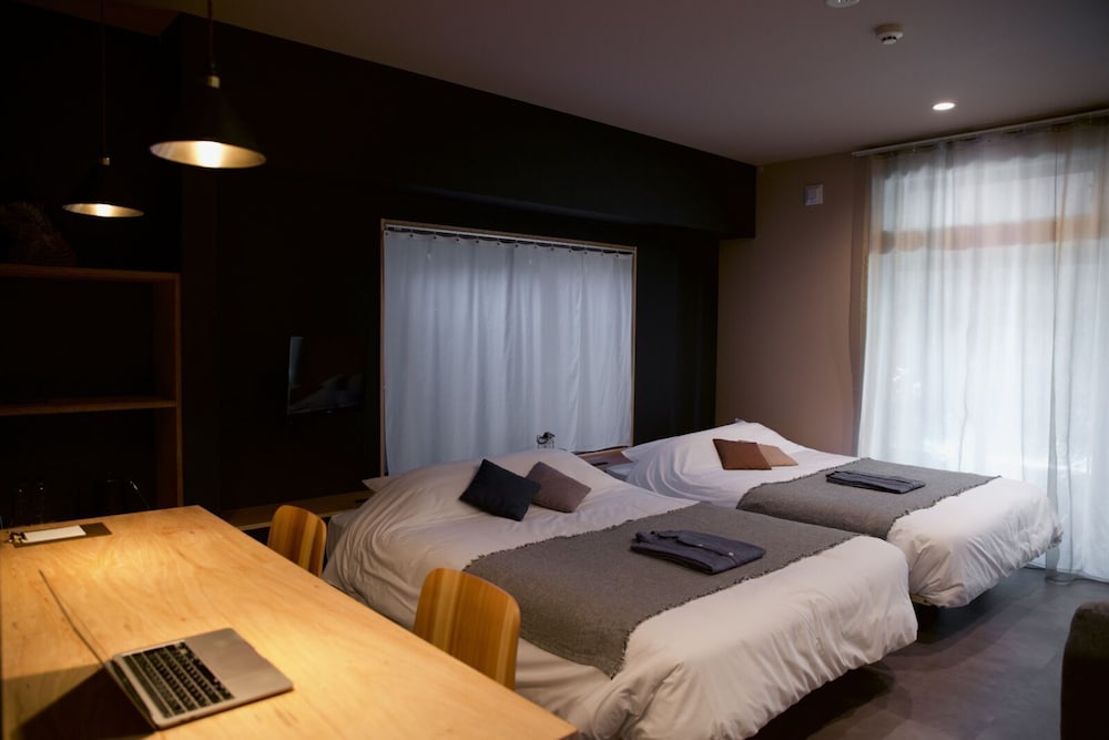ROOM, 2 DOUBLE BEDS, MOUNTAIN VIEW