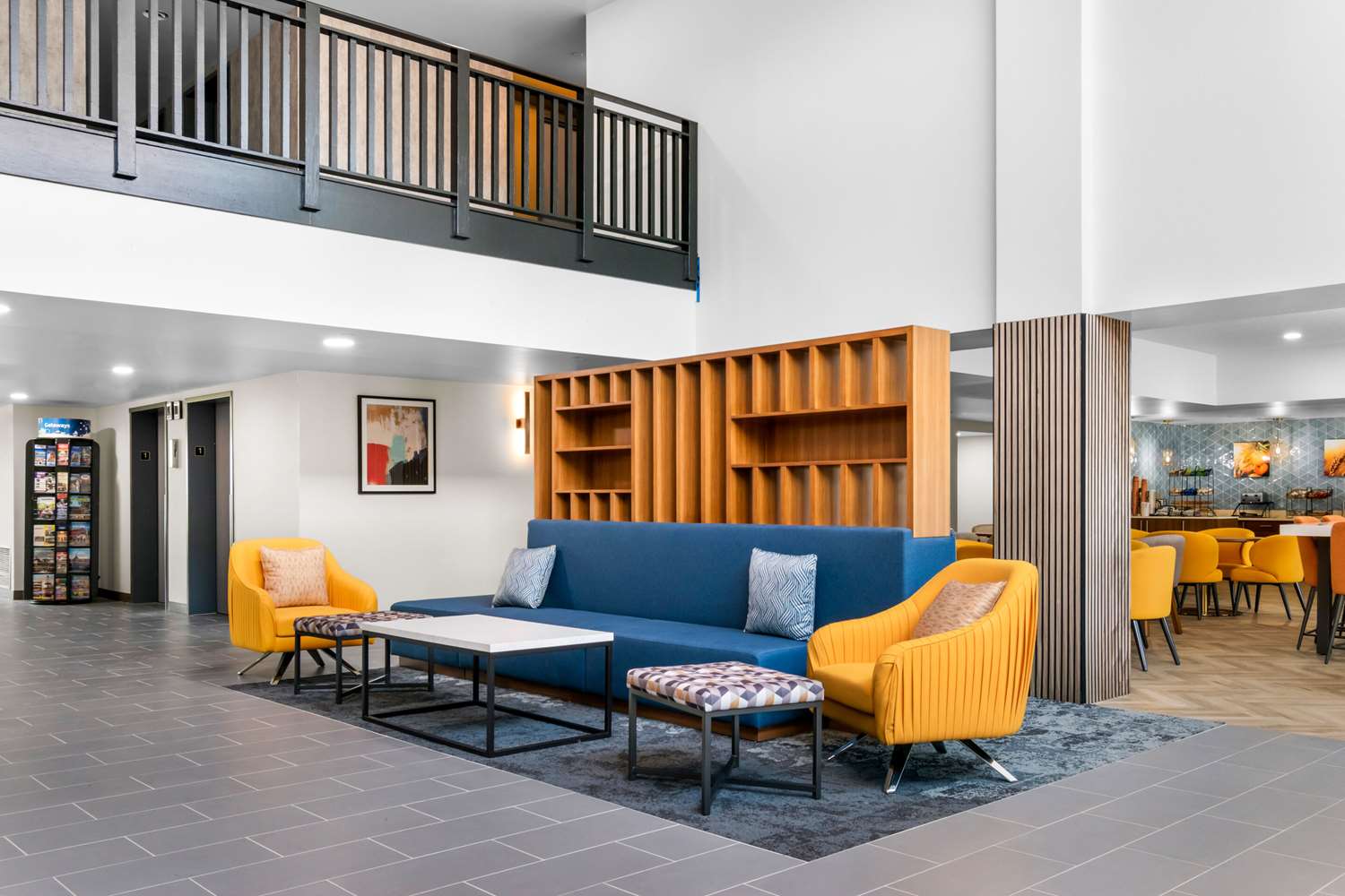 Comfort Inn and Suites York, PA 24/44