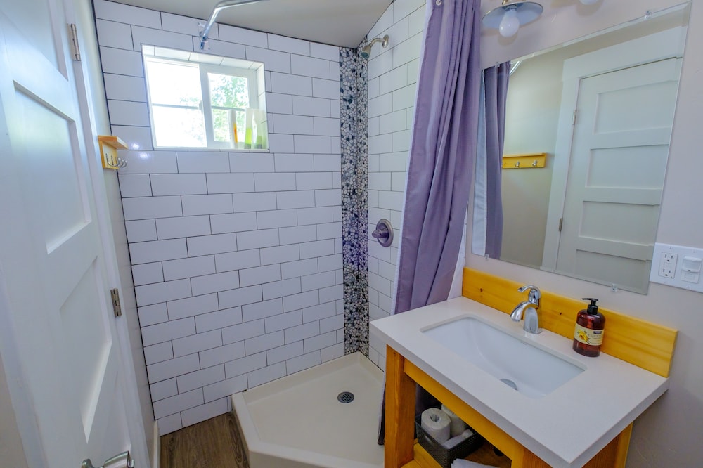 Eastside Guesthouse 20/57
