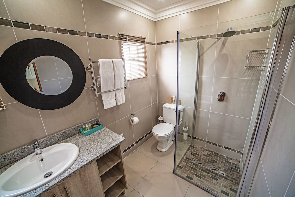 Annvilla Guesthouse 44/50