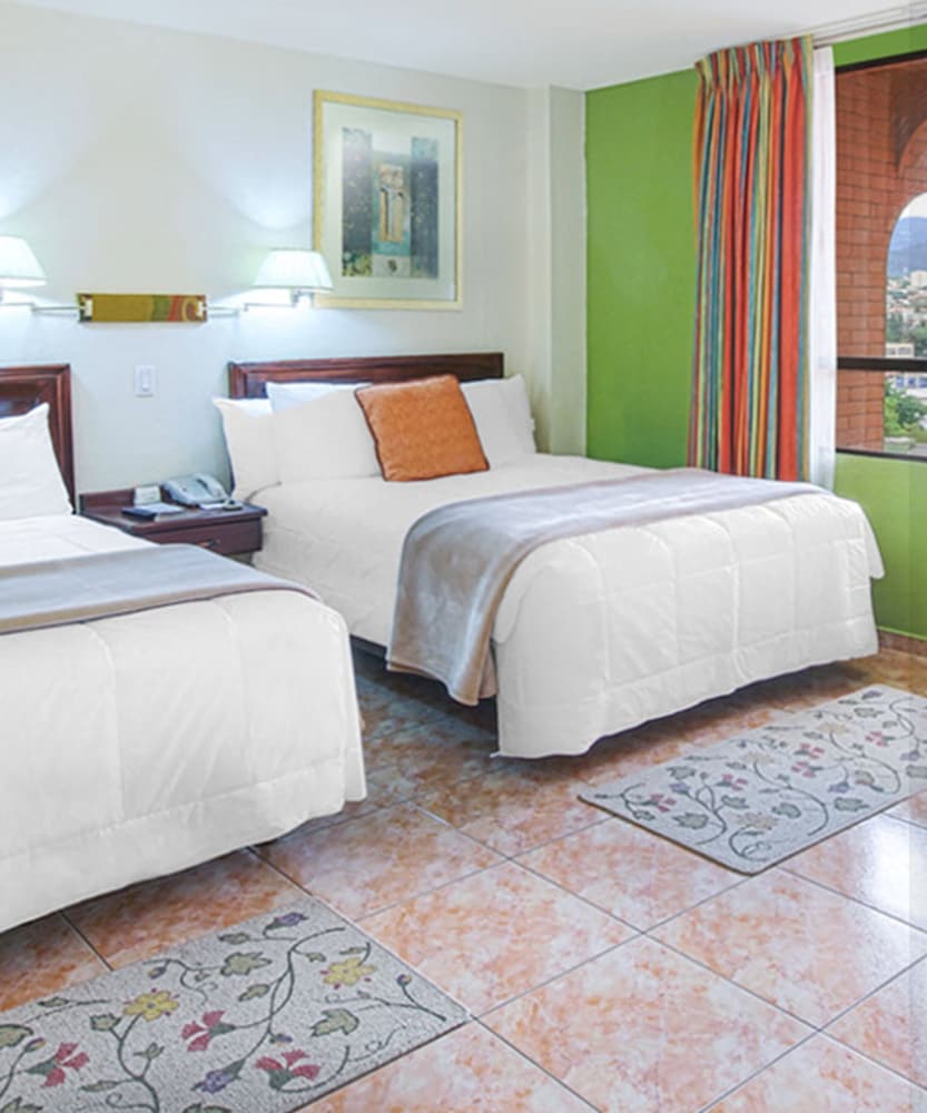 Florencia Plaza Hotel 12/41