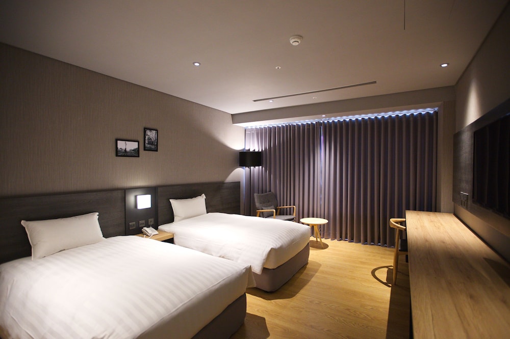 Chiayi Guanzhi Hotel 16/59