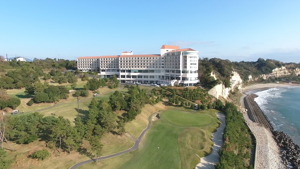 Onahama Ocean Hotel Golf Club 30/30