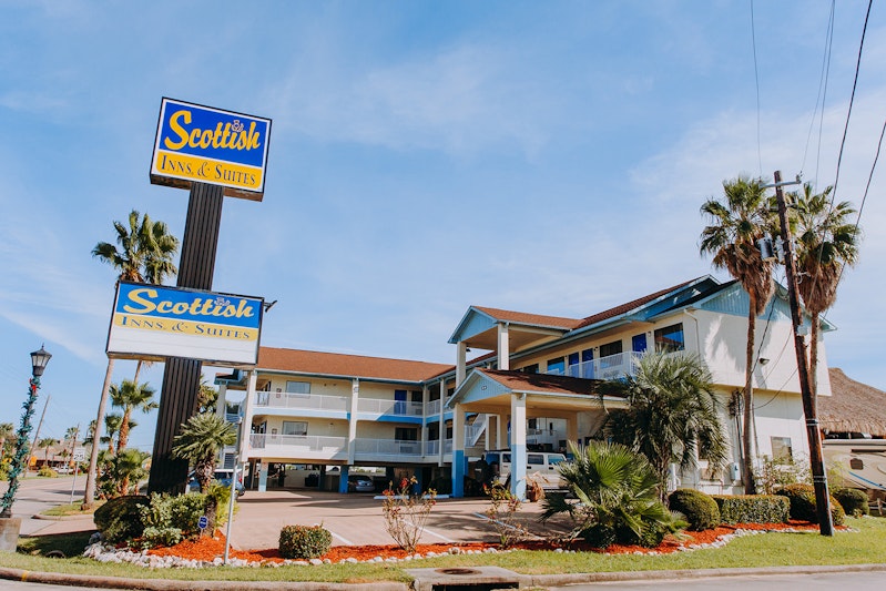 Passport Inn 2/54