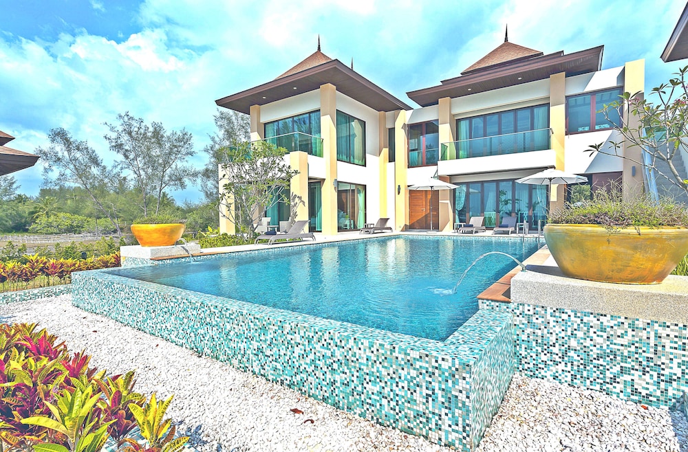 Ataman Luxury Villas 3/50