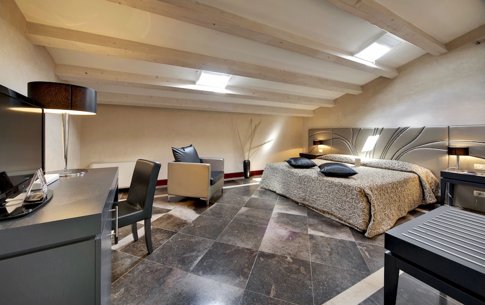 De Stefano Palace - Luxury Hotel 10/48