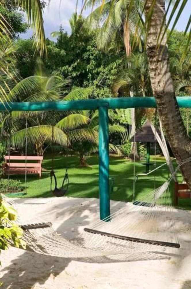 Mercure Nadi 42/48