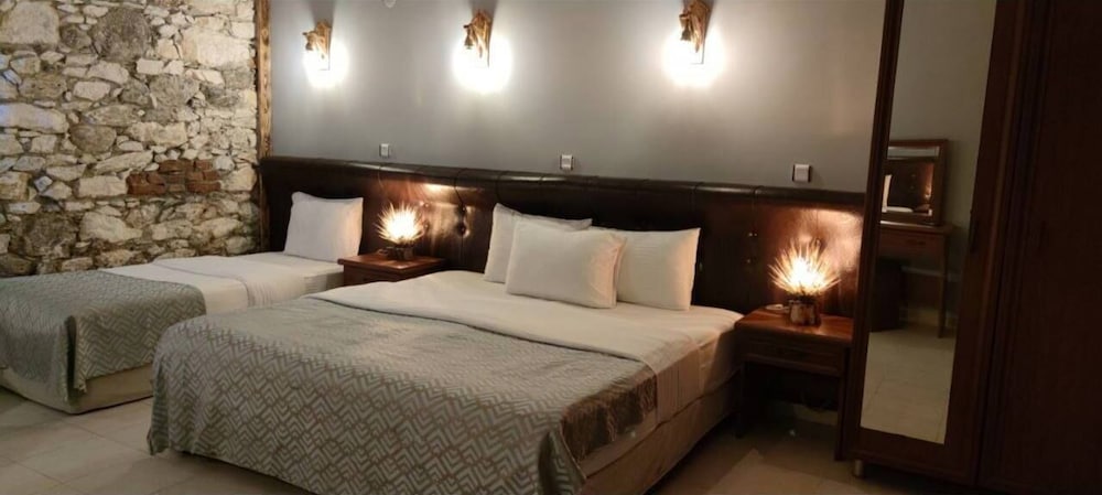 Bacahan Hotel 18/47