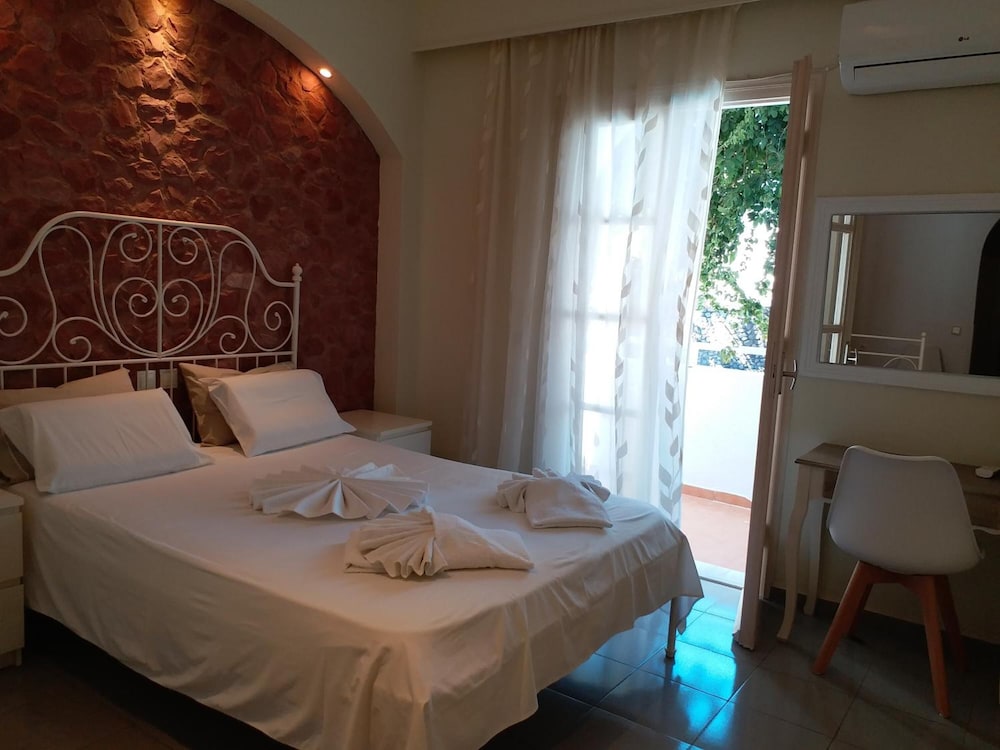 Atalos Suites 14/50