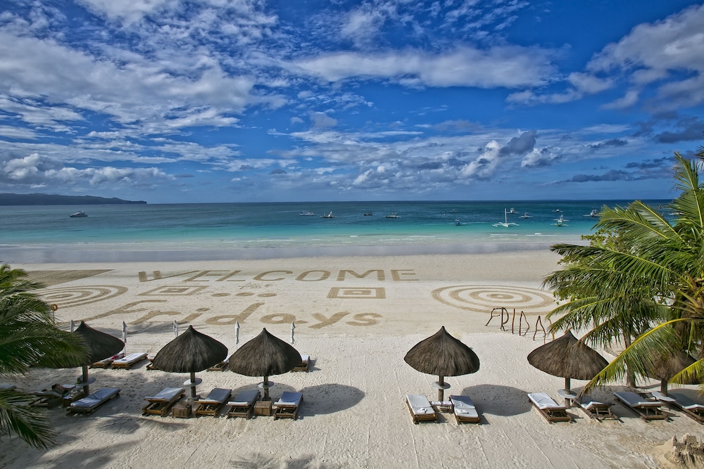FRIDAYS BORACAY RESORT 36/50