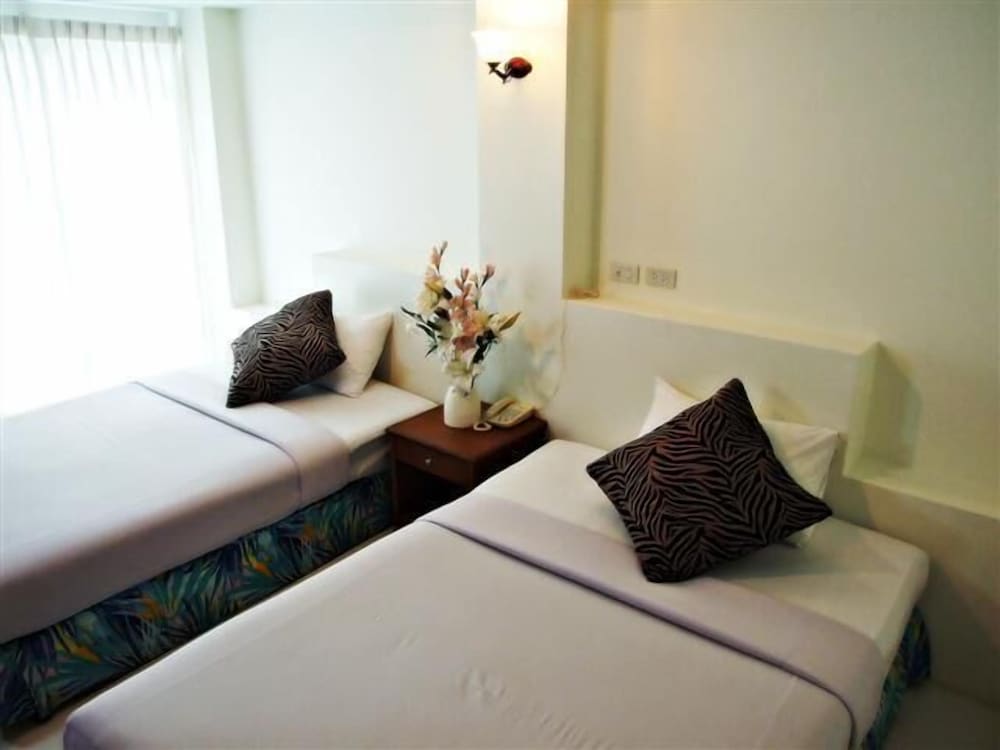 Sukwilai Hotel 11/24