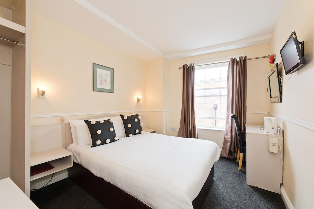 Riverhouse Hotel 16/50