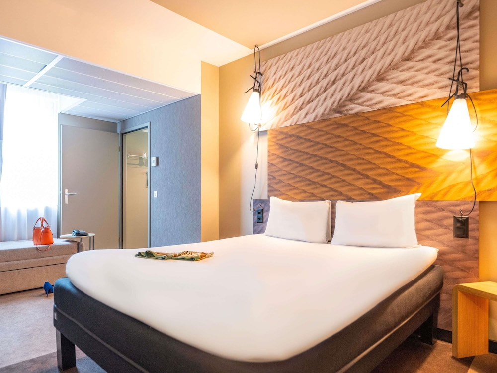 Ibis Geneve Centre Lac 13/53