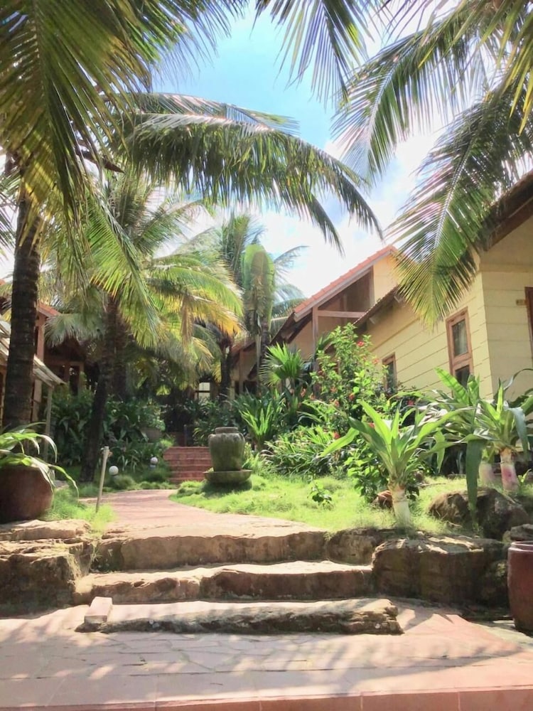 Viet Thanh Resort 36/50