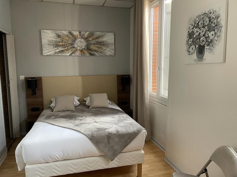 Le Rochegude Hotel 9/33