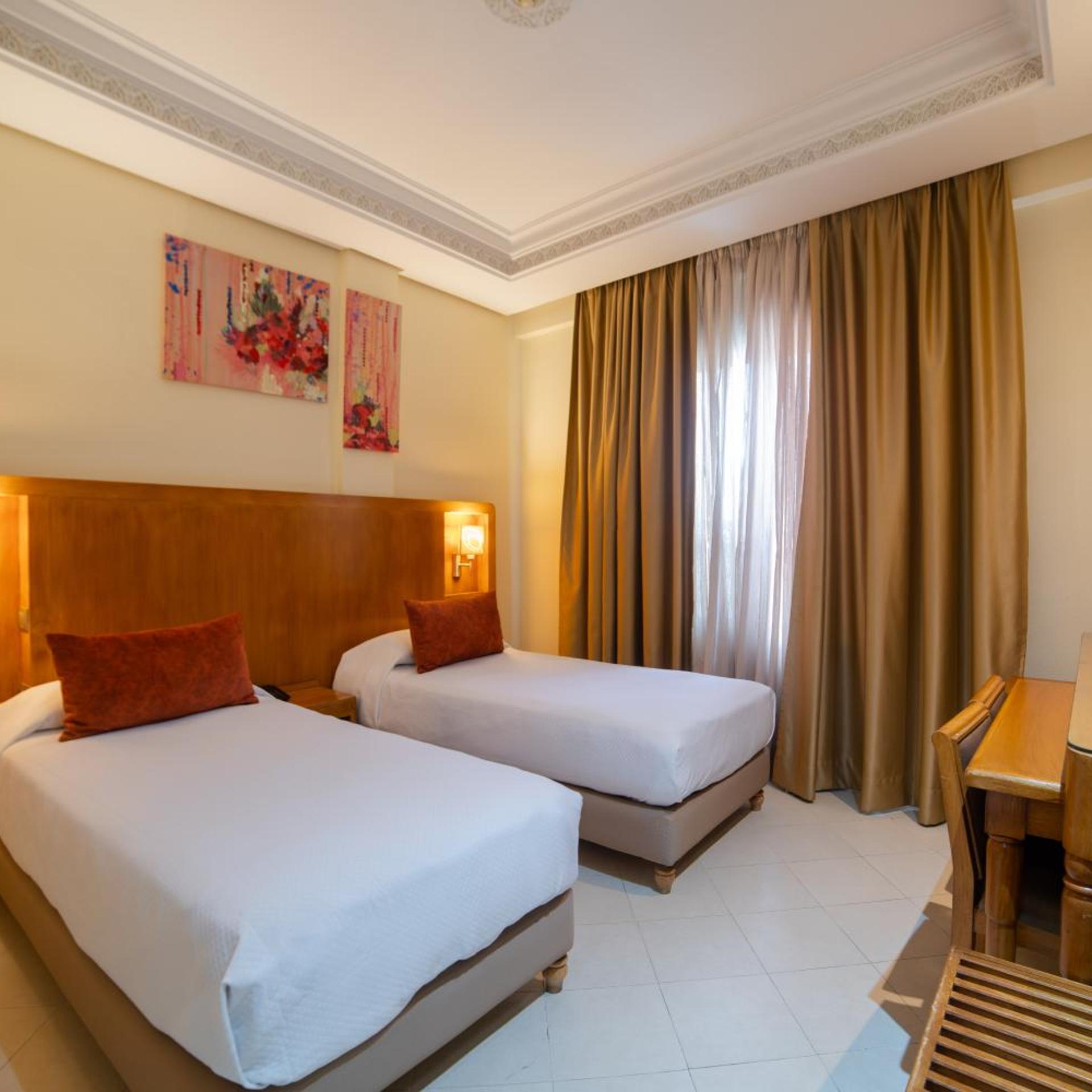 Room, Single